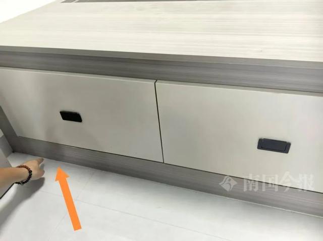 ！业主崩溃：全屋都是无法接受尊龙凯时APP婚房被粪水浸泡(图4)